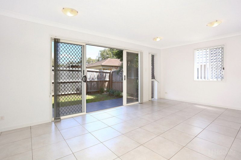 Photo - 27/22 Yulia Street, Coombabah QLD 4216 - Image 5