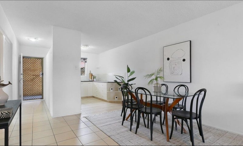 Photo - 27/224 Marine Parade, Labrador QLD 4215 - Image 6