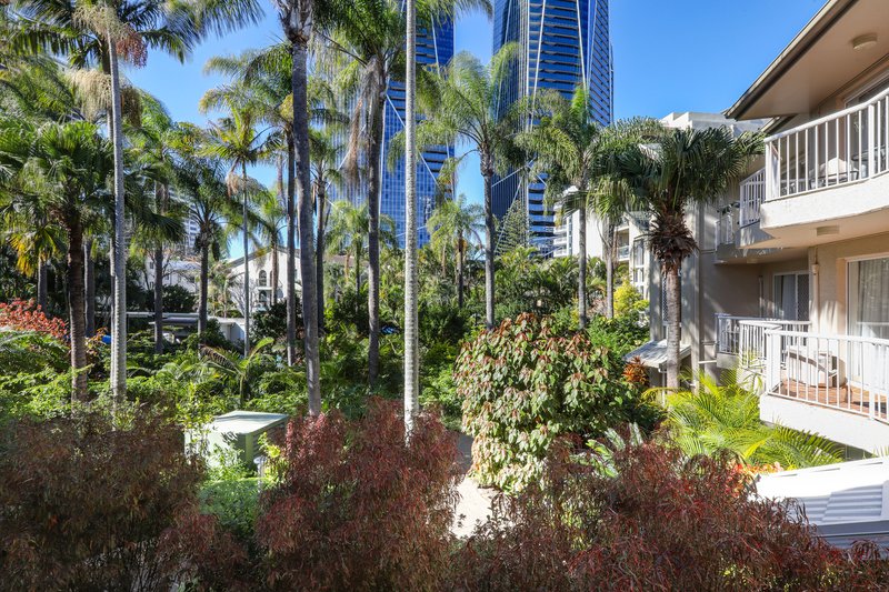 Photo - 27/23 Wharf Road, Surfers Paradise QLD 4217 - Image 5