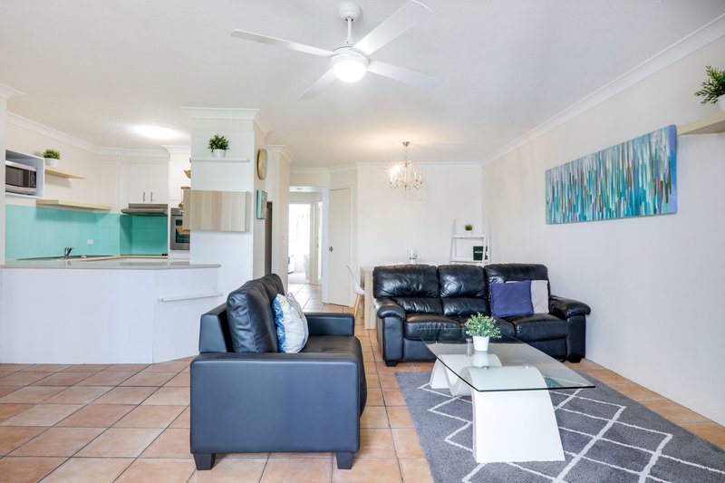 Photo - 27/23 Wharf Road, Surfers Paradise QLD 4217 - Image 6