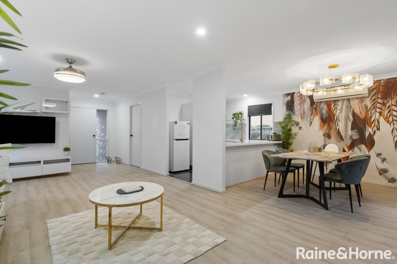 Photo - 27/24 Amsonia Court, Arundel QLD 4214 - Image 7
