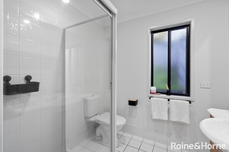 Photo - 27/24 Amsonia Court, Arundel QLD 4214 - Image 10