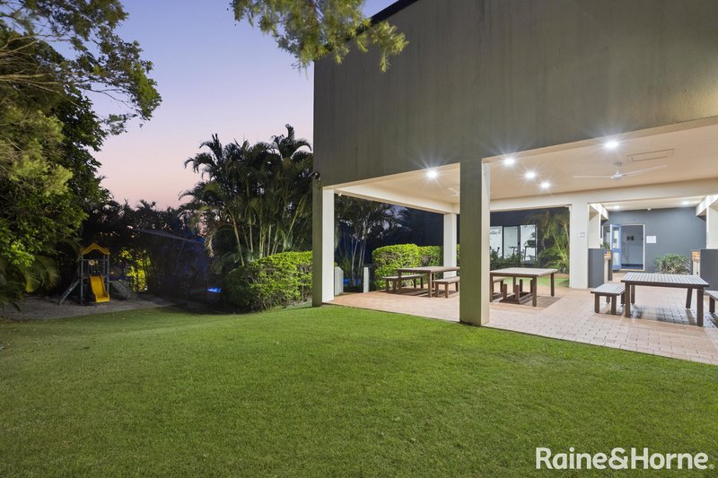 Photo - 27/24 Amsonia Court, Arundel QLD 4214 - Image 24