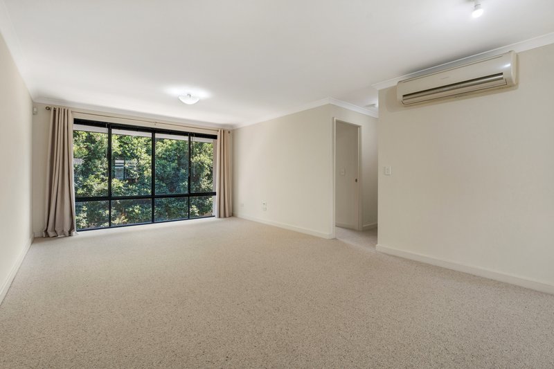 Photo - 27/27-33 Burton Street, Bentley WA 6102 - Image 4