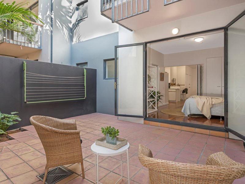 Photo - 27/27 Ballow Street, Fortitude Valley QLD 4006 - Image 7