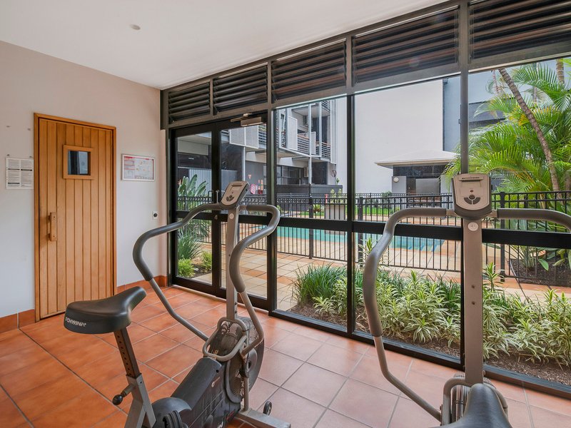 Photo - 27/27 Ballow Street, Fortitude Valley QLD 4006 - Image 12