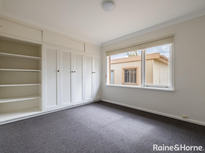 Photo - 273 Brilliant Street, Bathurst NSW 2795 - Image 6
