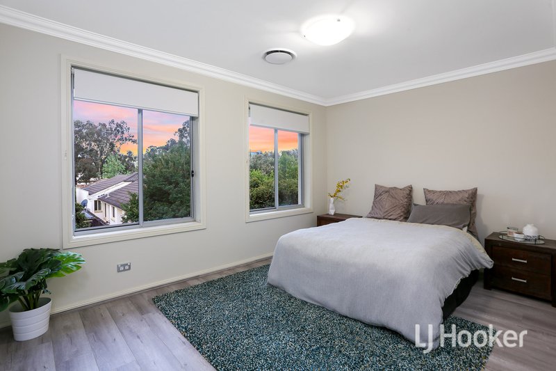 Photo - 27/3 Cavalry Grove, Glenwood NSW 2768 - Image 7