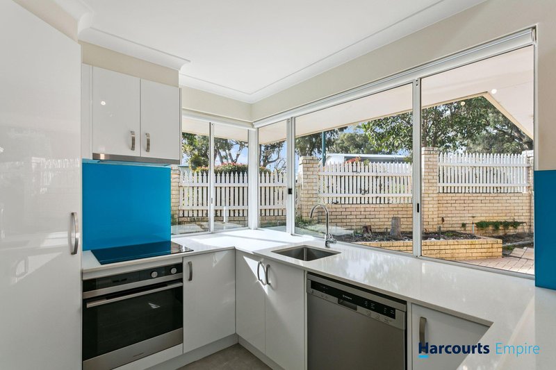 Photo - 273 Grand Promenade, Doubleview WA 6018 - Image 3