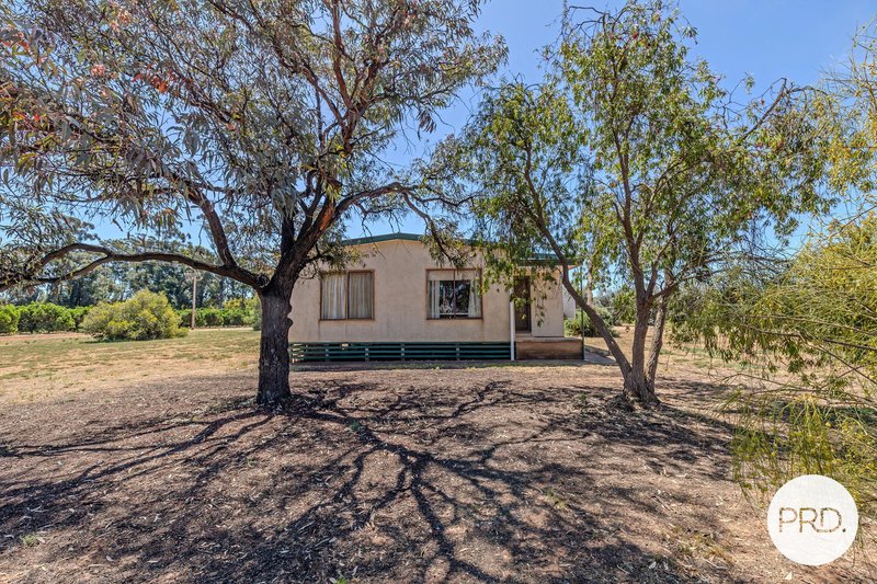 273 Iraak Lake Road, Iraak VIC 3494