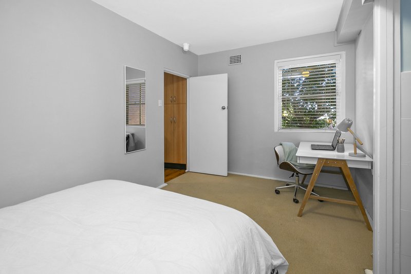 Photo - 2/73 Queenscliff Road, Queenscliff NSW 2096 - Image 5