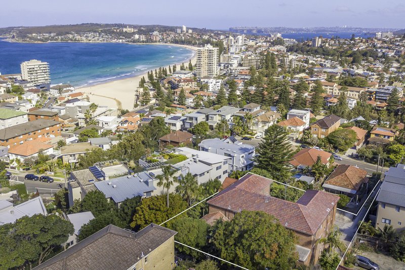 Photo - 2/73 Queenscliff Road, Queenscliff NSW 2096 - Image 6