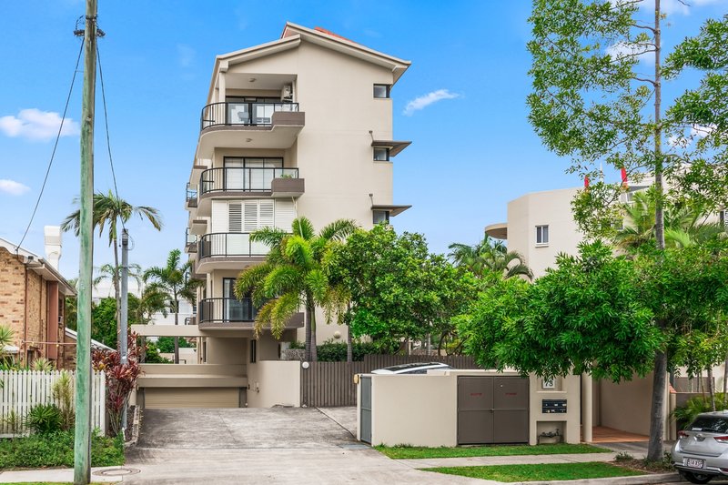 Photo - 2/73 Sixth Avenue , Maroochydore QLD 4558 - Image 2