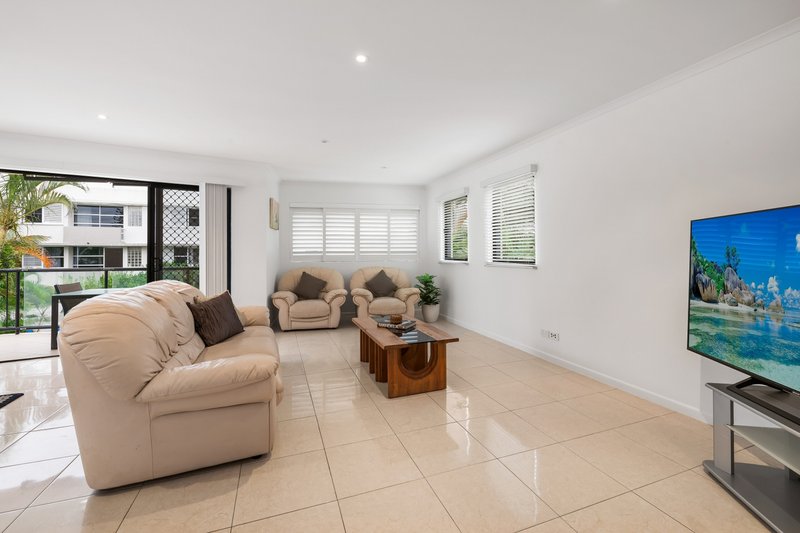 Photo - 2/73 Sixth Avenue , Maroochydore QLD 4558 - Image 3