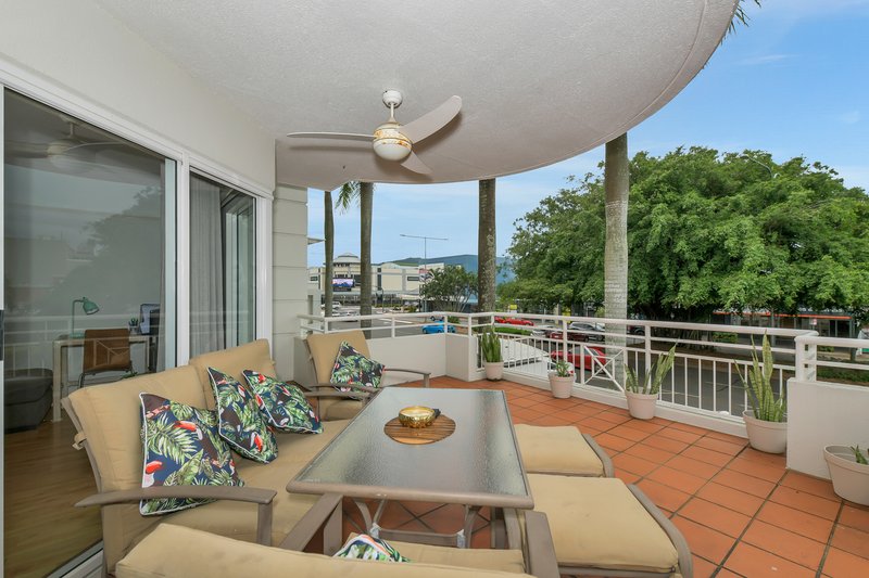 Photo - 2/73 Spence Street, Cairns City QLD 4870 - Image 8