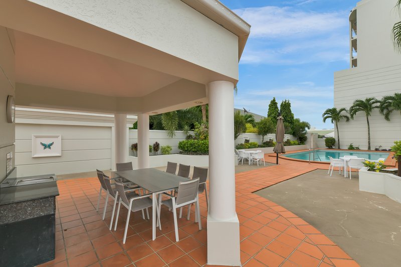 Photo - 2/73 Spence Street, Cairns City QLD 4870 - Image 12