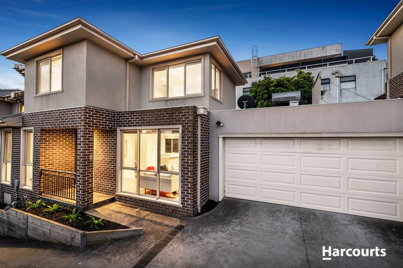 2/73 Tram Road, Doncaster VIC 3108