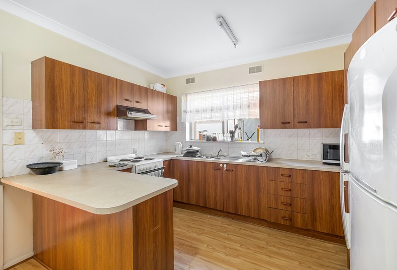 Photo - 273 Wollombi Road, Bellbird Heights NSW 2325 - Image 5