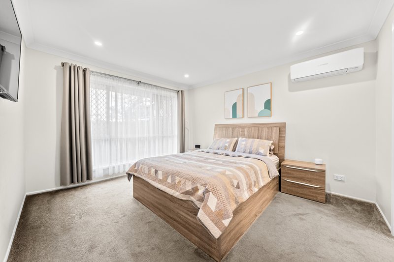 Photo - 27/30 Lindeman Place, Eight Mile Plains QLD 4113 - Image 8
