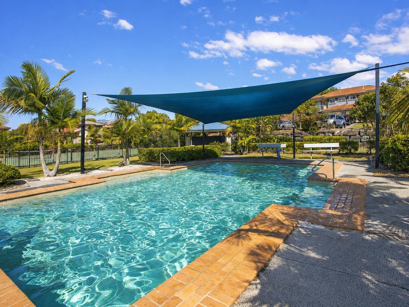 Photo - 27/31 Archipelago Street, Pacific Pines QLD 4211 - Image 12