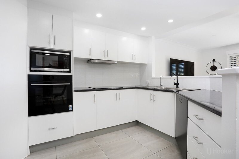 Photo - 273/125 Hansford Road, Coombabah QLD 4216 - Image 9