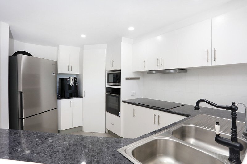 Photo - 273/125 Hansford Road, Coombabah QLD 4216 - Image 11