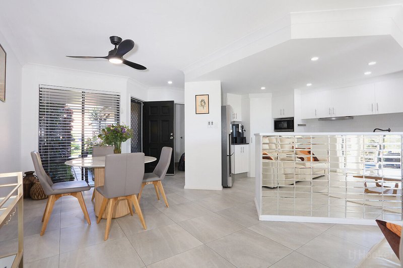 Photo - 273/125 Hansford Road, Coombabah QLD 4216 - Image 12