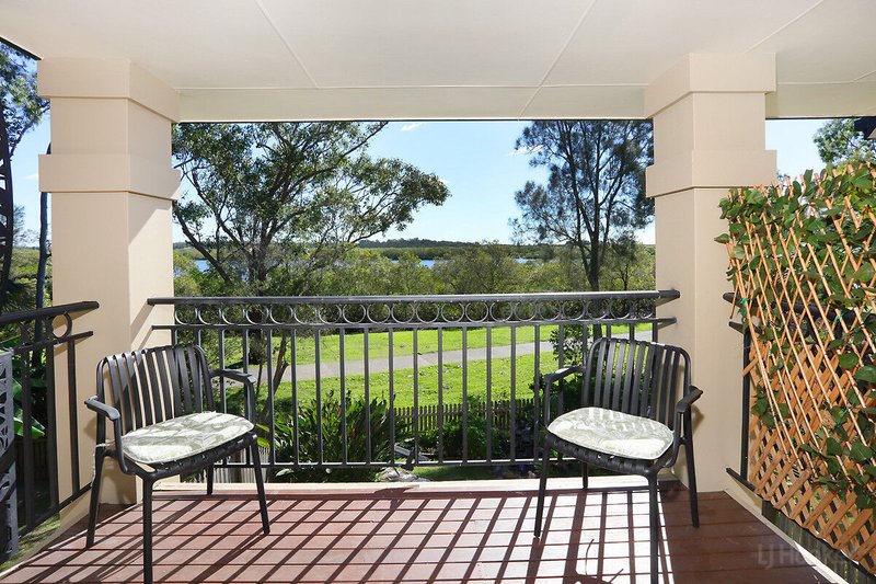 Photo - 273/125 Hansford Road, Coombabah QLD 4216 - Image 18