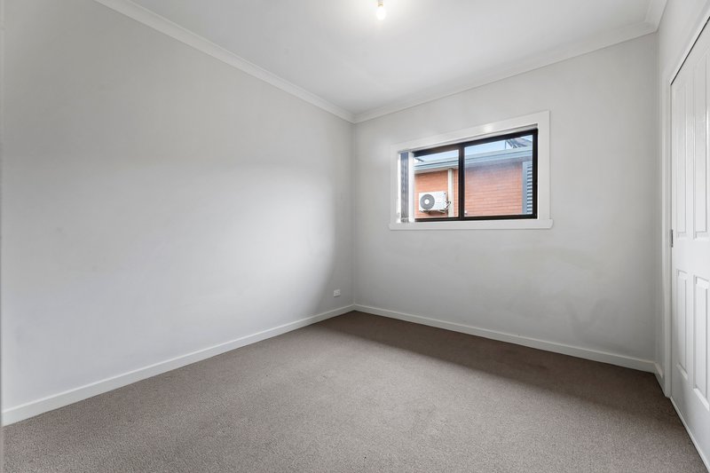 Photo - 2/74 Cyprus Street, Lalor VIC 3075 - Image 2