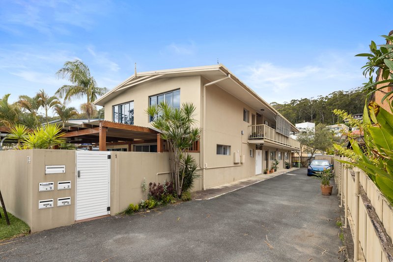 Photo - 2/74 Duringan Street, Currumbin QLD 4223 - Image 9