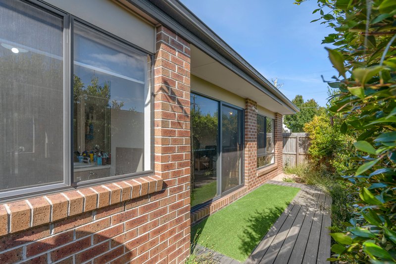 Photo - 2/74 Ernest Street, Bell Post Hill VIC 3215 - Image 12