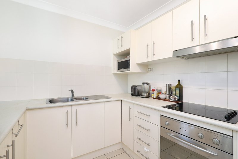 Photo - 27/4 Fisher Street, West Wollongong NSW 2500 - Image 3