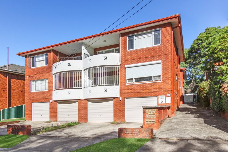 Photo - 2/74 Leylands Parade, Belmore NSW 2192 - Image 1