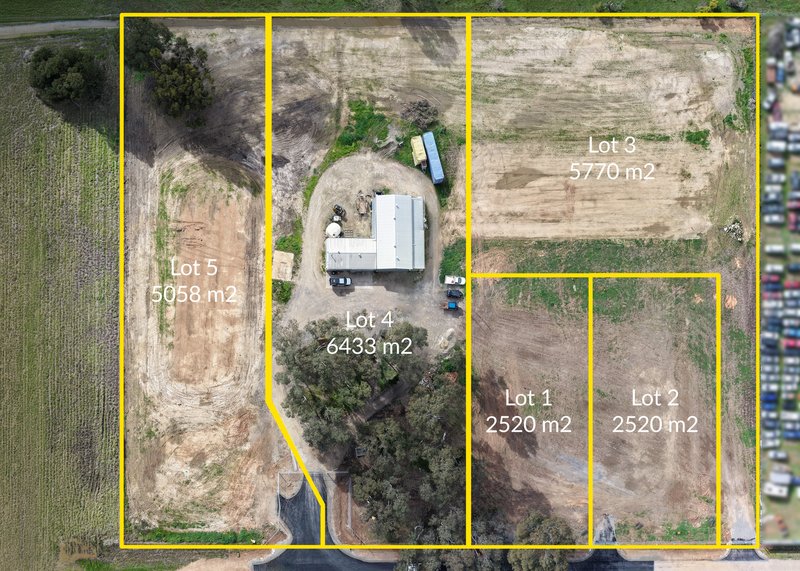 Photo - 2/74 Lowens Lane, Benalla VIC 3672 - Image 2