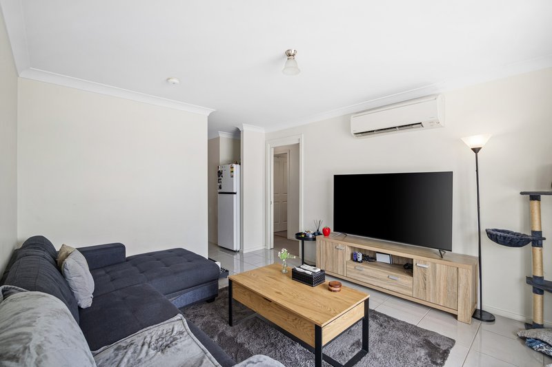 Photo - 2/74 Northcote Street, Aberdare NSW 2325 - Image 3