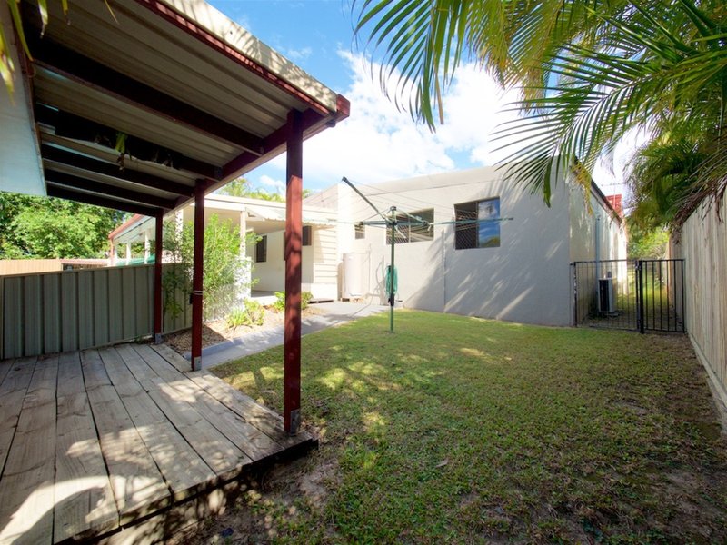 Photo - 274 Springwood Road, Springwood QLD 4127 - Image 13