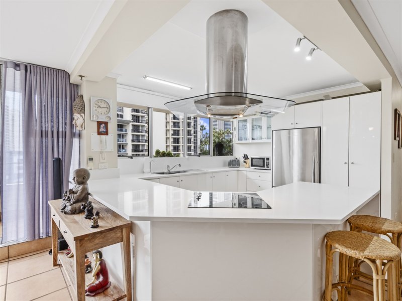 Photo - 27/40 Ferny Avenue, Surfers Paradise QLD 4217 - Image 10