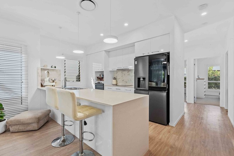 Photo - 274/1 Latitude Boulevard, Nikenbah QLD 4655 - Image 5