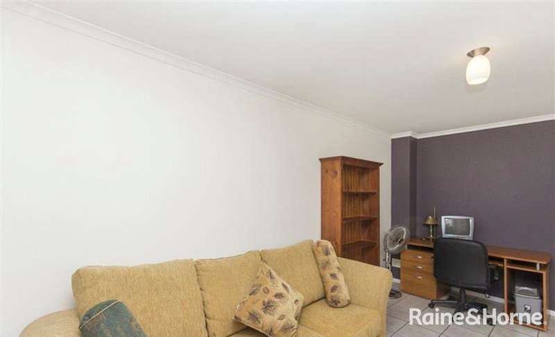 Photo - 27/44 Medworth Crescent, Lyneham ACT 2602 - Image 7