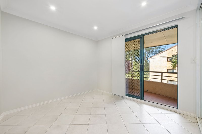 Photo - 27/45 De Witt Street, Bankstown NSW 2200 - Image 5