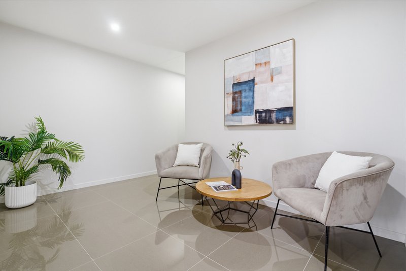 Photo - 2745/1-5 Cremin Street, Upper Mount Gravatt QLD 4122 - Image 16