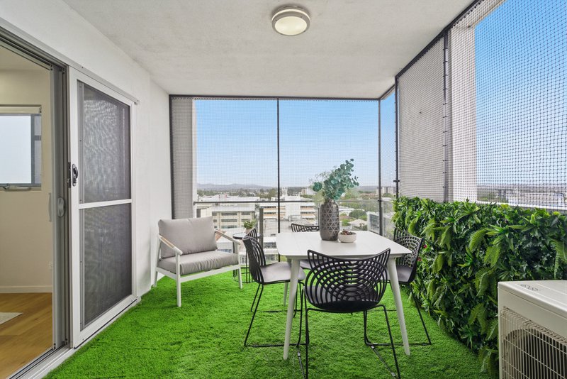 Photo - 2745/1-5 Cremin Street, Upper Mount Gravatt QLD 4122 - Image 20