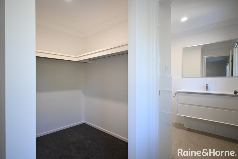 Photo - 27/46 Claussen Street, Browns Plains QLD 4118 - Image 5