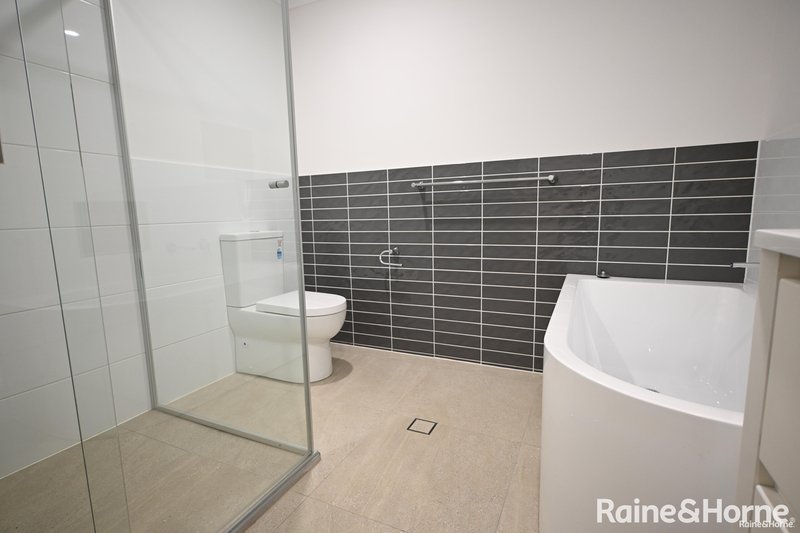 Photo - 27/46 Claussen Street, Browns Plains QLD 4118 - Image 13