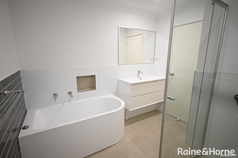 Photo - 27/46 Claussen Street, Browns Plains QLD 4118 - Image 14