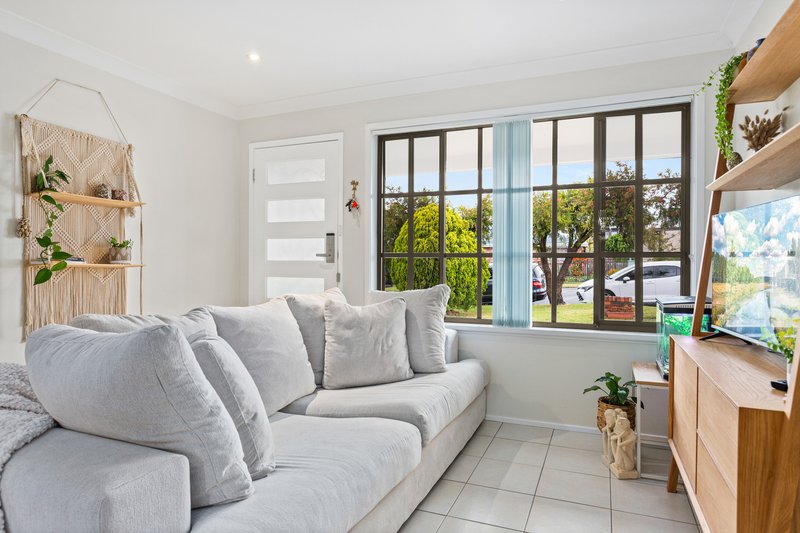 Photo - 2/75 Addison Street, Shellharbour NSW 2529 - Image 2