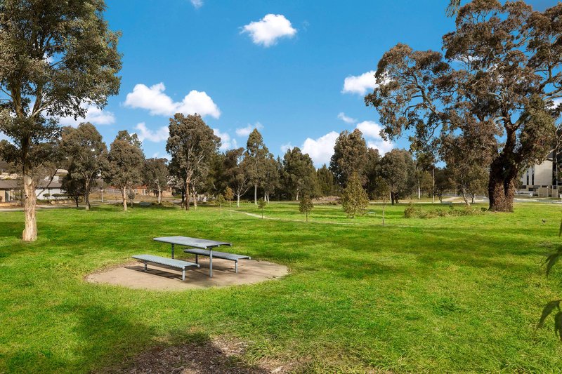 Photo - 2/75 Elizabeth Jolley Crescent, Franklin ACT 2913 - Image 8