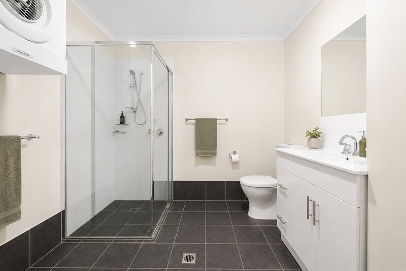 Photo - 2/75 Elizabeth Jolley Crescent, Franklin ACT 2913 - Image 9