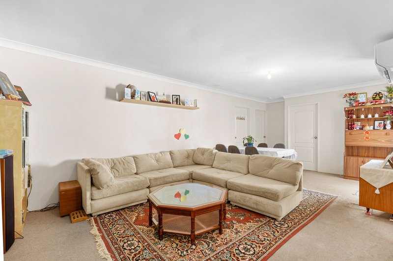 Photo - 2/75 Ravenswood Drive, Westminster WA 6061 - Image 7