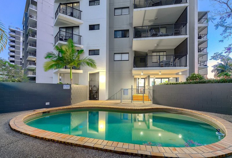 Photo - 2/75 Thorn Street, Kangaroo Point QLD 4169 - Image 6